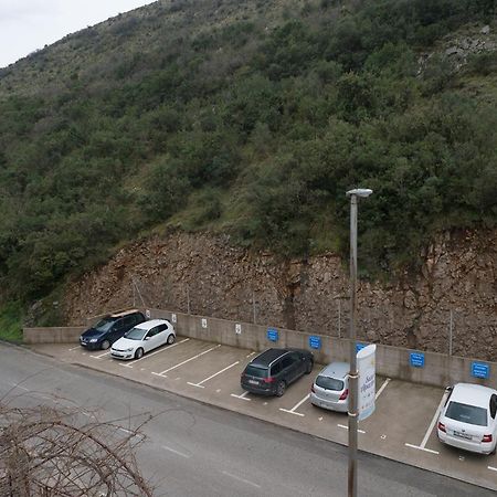 Apartments Sunrise Herceg Novi Exterior photo